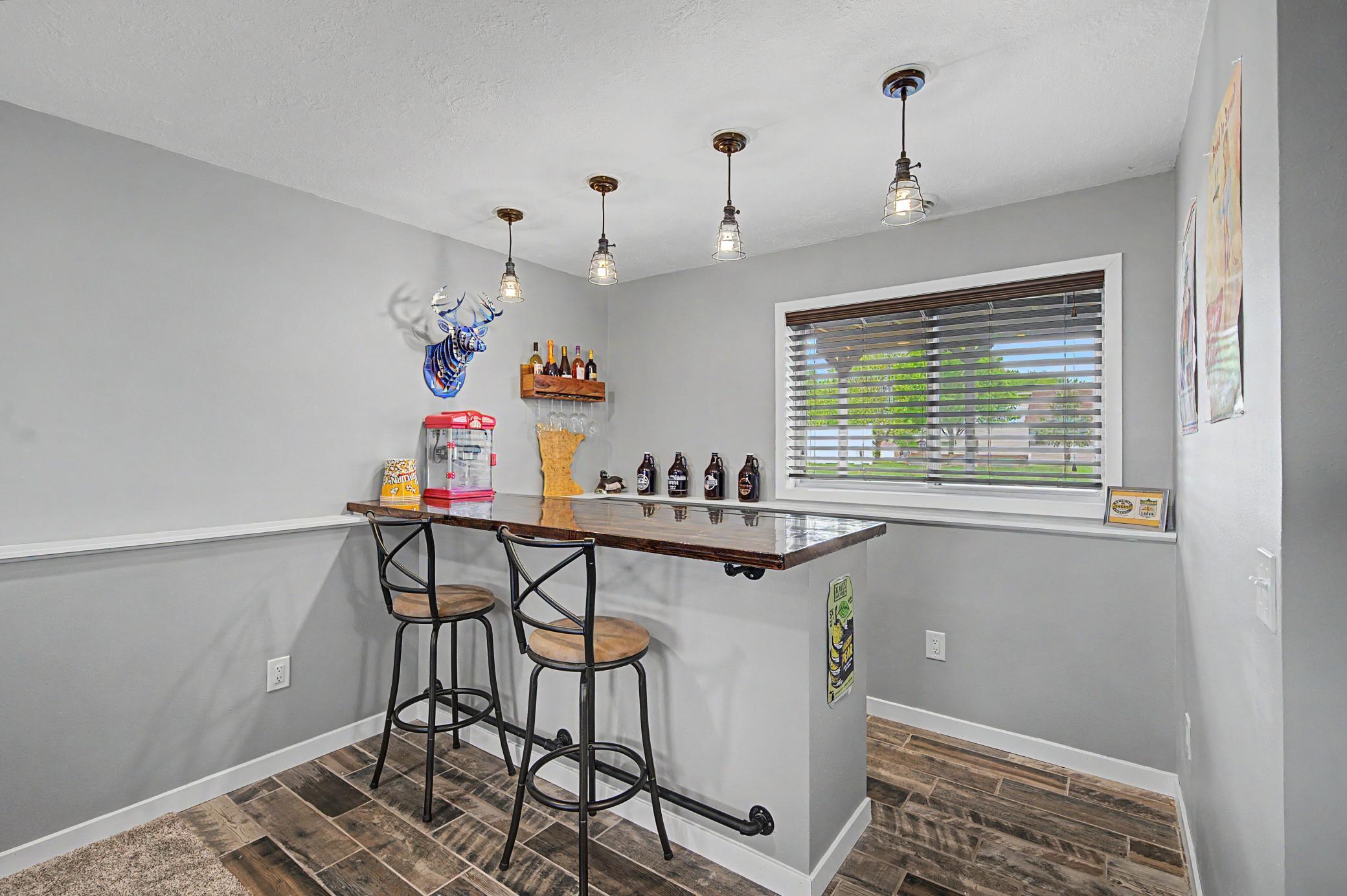 401 10th Street Southeast Freeport, MN 56331 - Photo 28 of 41