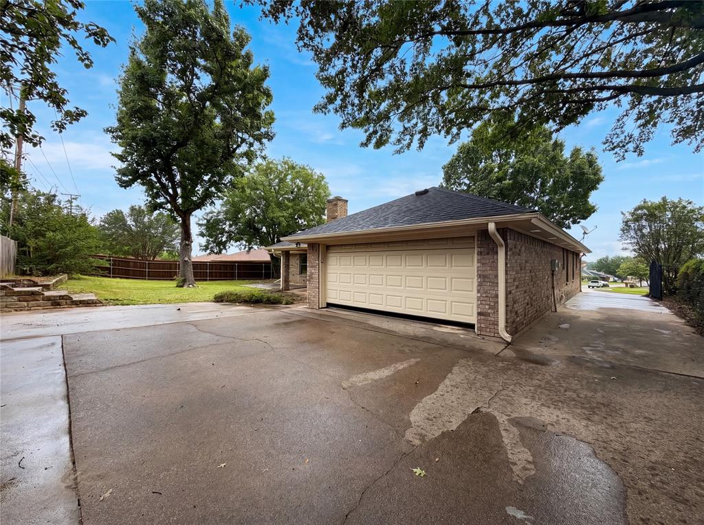 2300 Ridgewood Bedford, TX 76021 - Photo 24 of 26