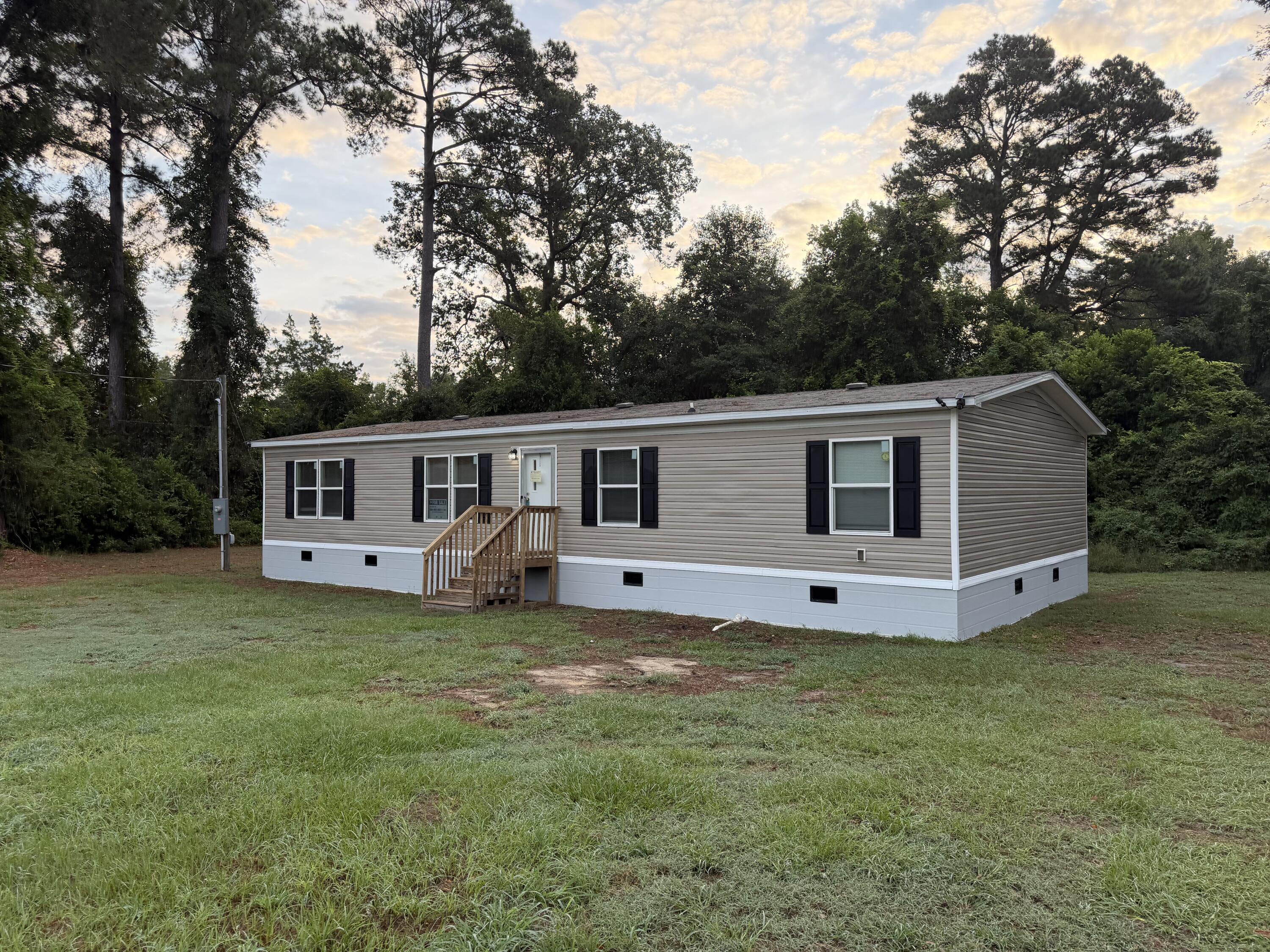 59 Lilly Street Denmark, SC 29042 - Photo 2 of 24 IMG_2403