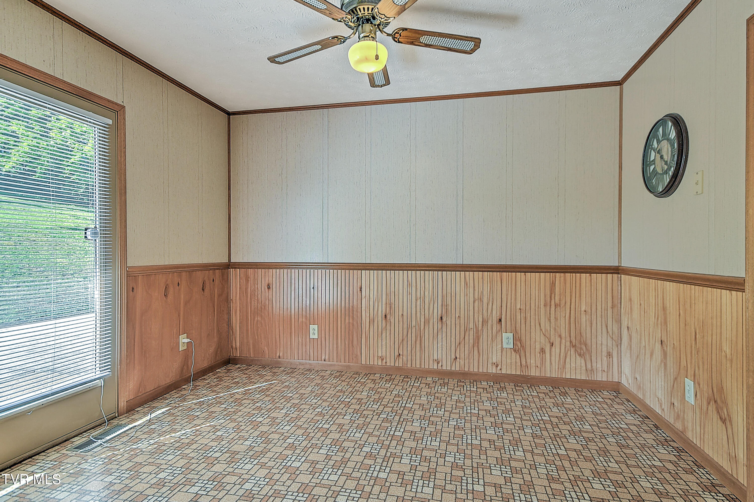 1686 Rock Springs Road Kingsport, TN 37664 - Photo 13 of 41 1686 Rock Springs EH-13