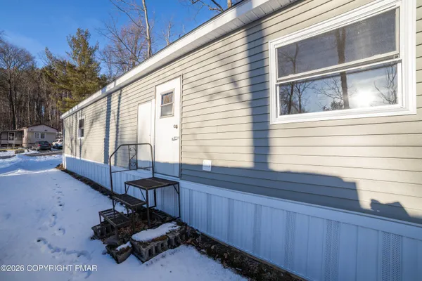 $72,800 | 128 Bartion Court, Bartonsville, PA 18321
