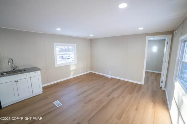 $72,800 | 128 Bartion Court, Bartonsville, PA 18321