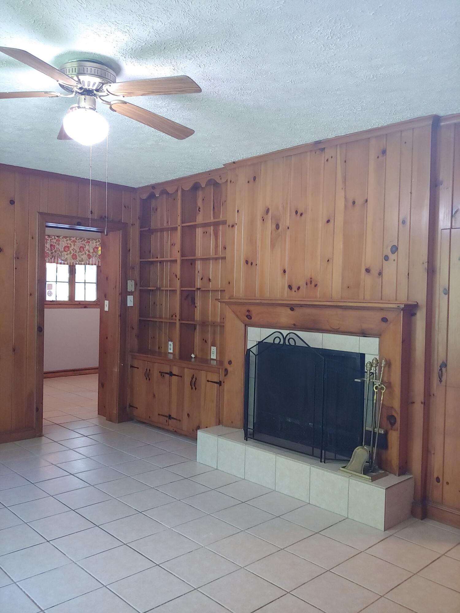 104 Fieldcrest Road Bristol, TN 37620 - Photo 27 of 59 fc14