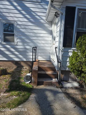 $4,000 | 811 Central Avenue, Asbury Park, NJ 07712