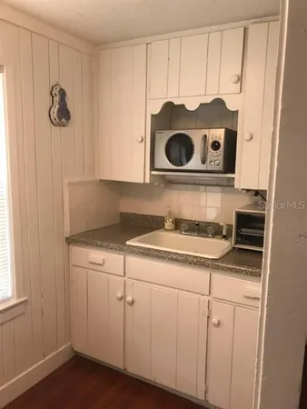 $2,400 | Undisclosed Address, Tampa, FL 33629