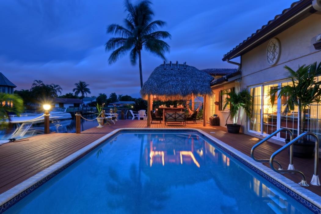532 Southwest 15th Road Boca Raton, FL 33432 - Photo 20 of 61 Pool & Patio