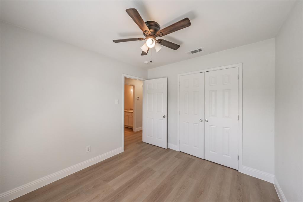 4503 Mexicana Road Dallas, TX 75212 - Photo 20 of 40