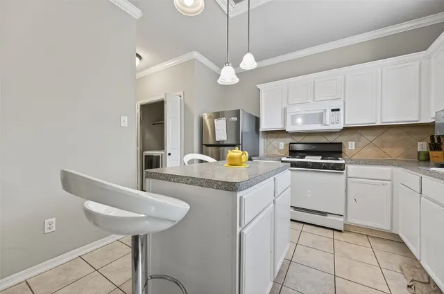 $299,999 | 18439 Alemarble Oak Street, Cypress, TX 77429