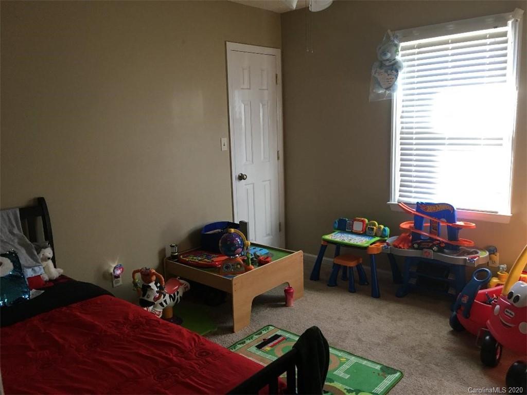 648 Willis Road Dallas, NC 28034 - Photo 11 of 13 Gallery Image 11