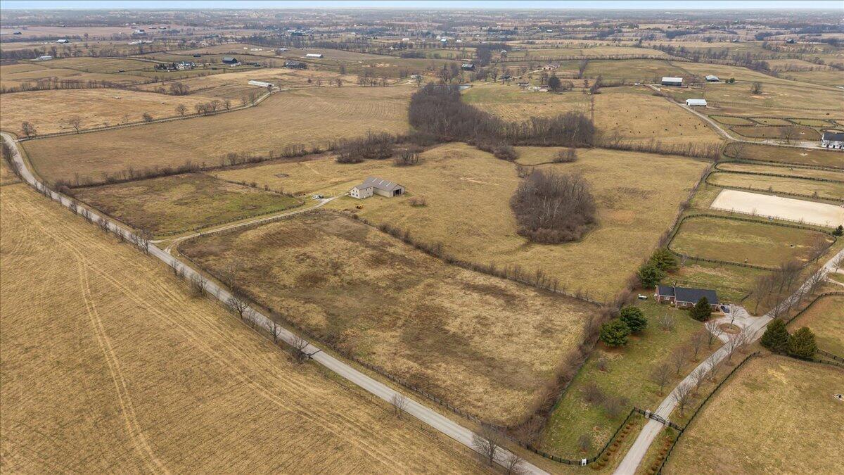 317 Iron Works Road Paris, KY 40361 - Photo 45 of 50 45-DJI_20260225133239_0402_D