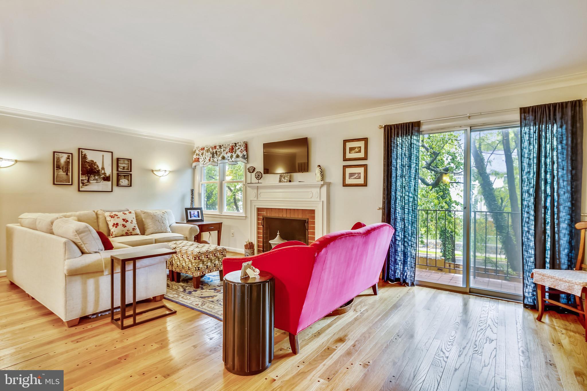 2130 Military Road Arlington, VA 22207 - Photo 2 of 31