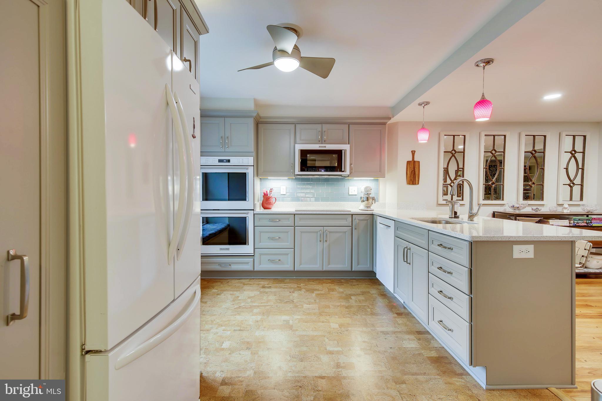 2130 Military Road Arlington, VA 22207 - Photo 7 of 31