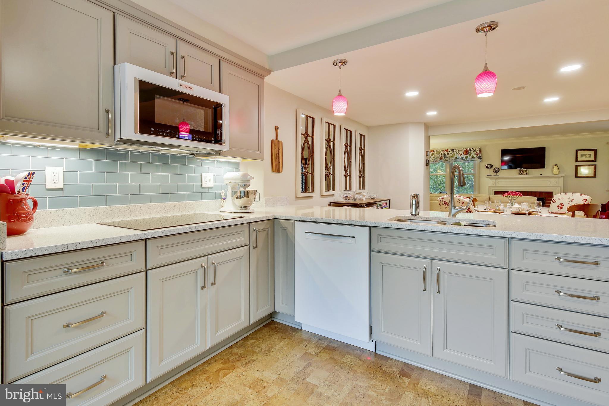 2130 Military Road Arlington, VA 22207 - Photo 9 of 31