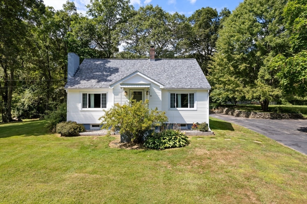 19 Hudson Road Oxford, MA 01540 - Photo 1 of 40 a house view with a garden space