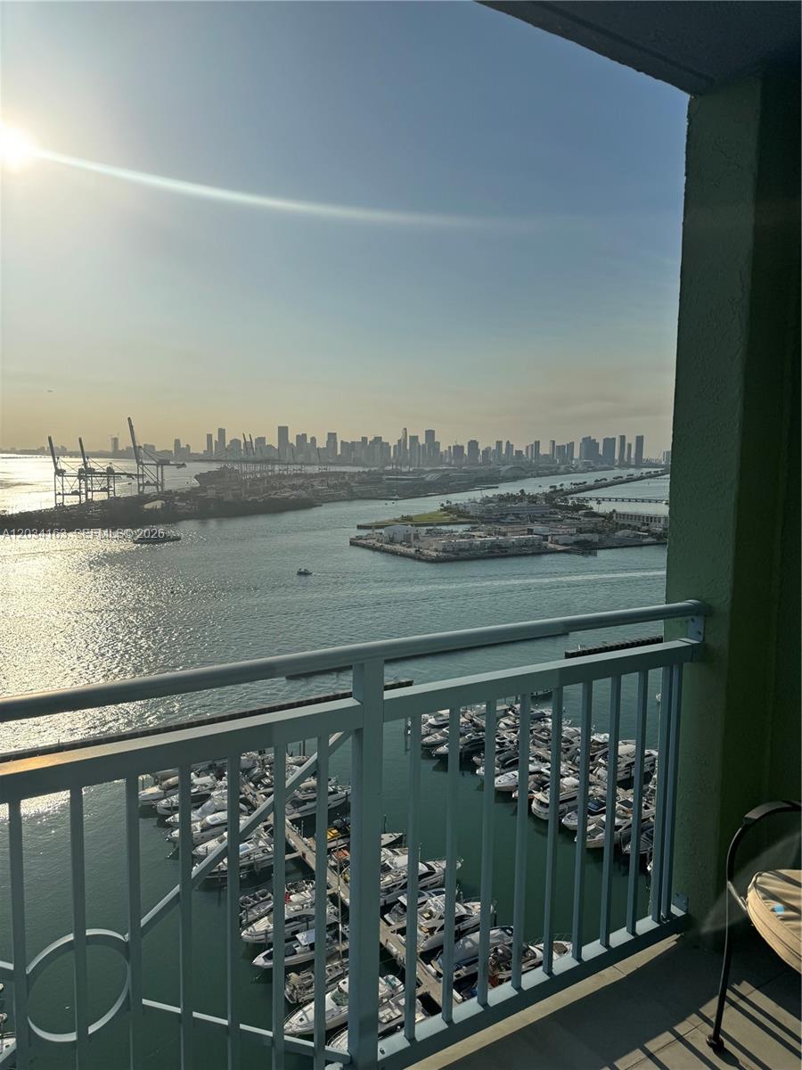 90 Alton Road, Unit 2908 Miami Beach, FL 33139 - Photo 1 of 13