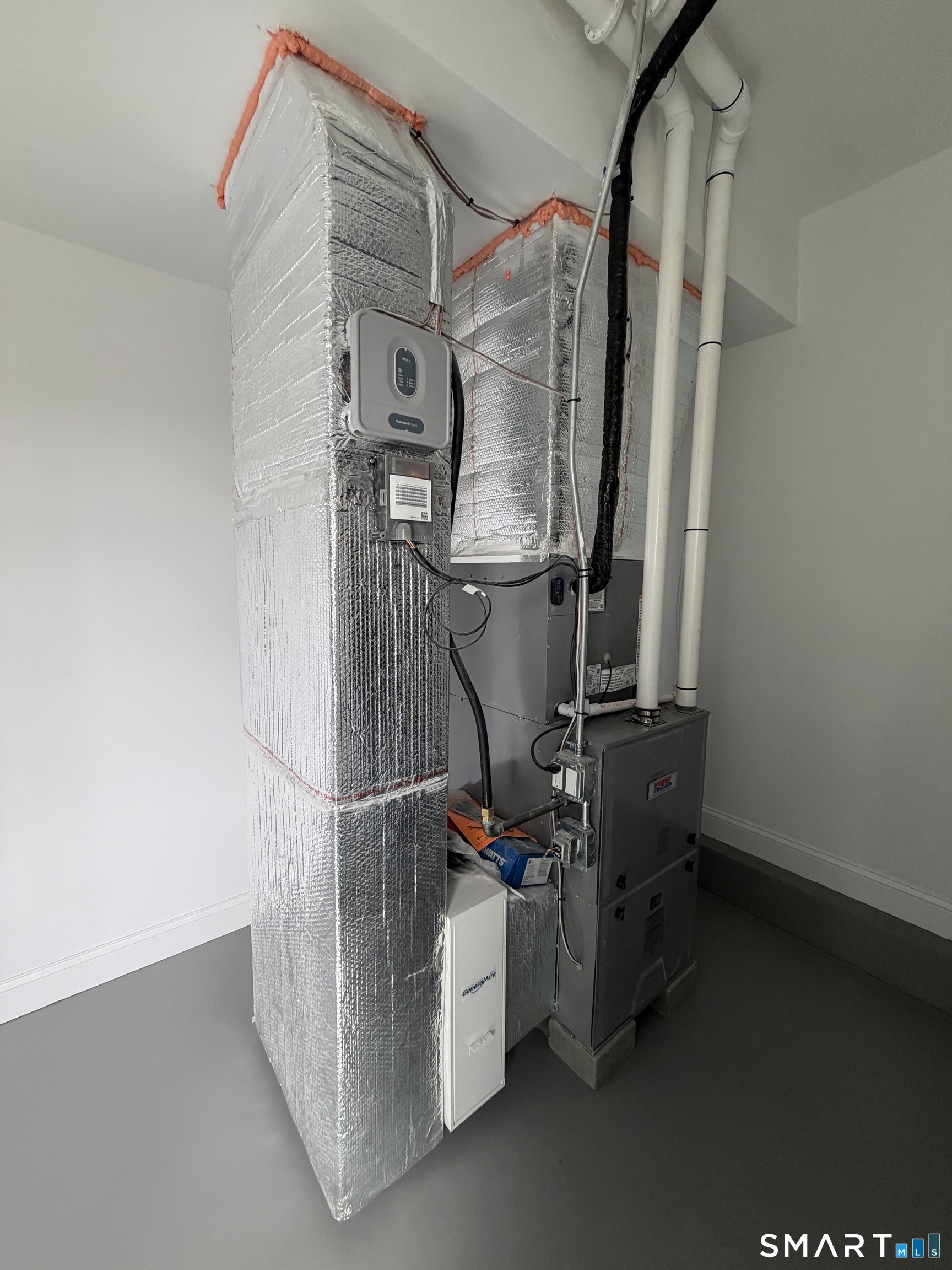 54 High Street Wallingford, CT 06492 - Photo 24 of 27