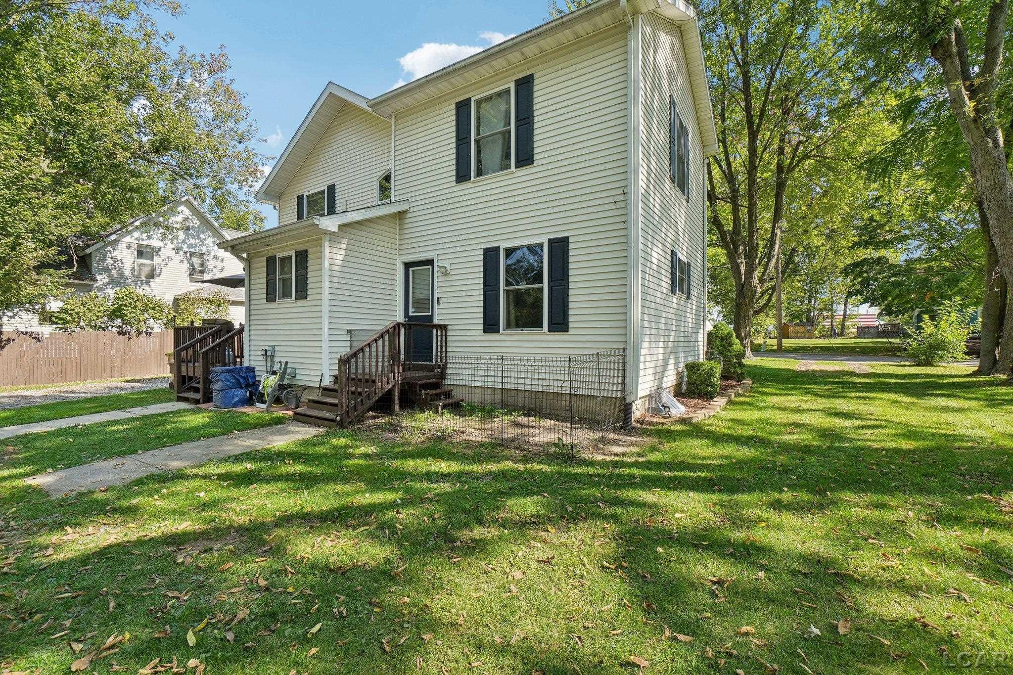 366 Crystal Spring Avenue Adrian, MI 49221 - Photo 31 of 43 50189901-d45ac5e8-8c6b-4647-a4fd-c5b138d0b58a.JPG