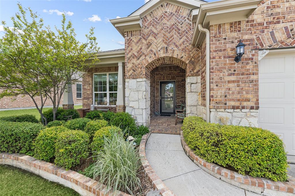 8261 Turtle Beach Road Frisco, TX 75036 - Photo 2 of 36