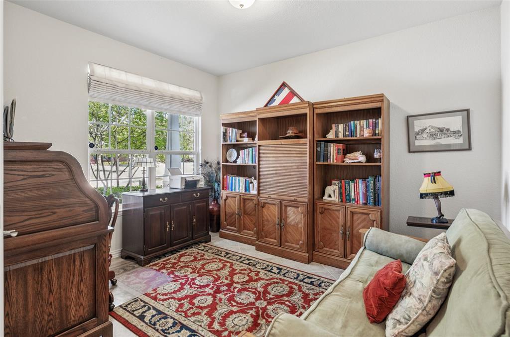 8261 Turtle Beach Road Frisco, TX 75036 - Photo 4 of 36