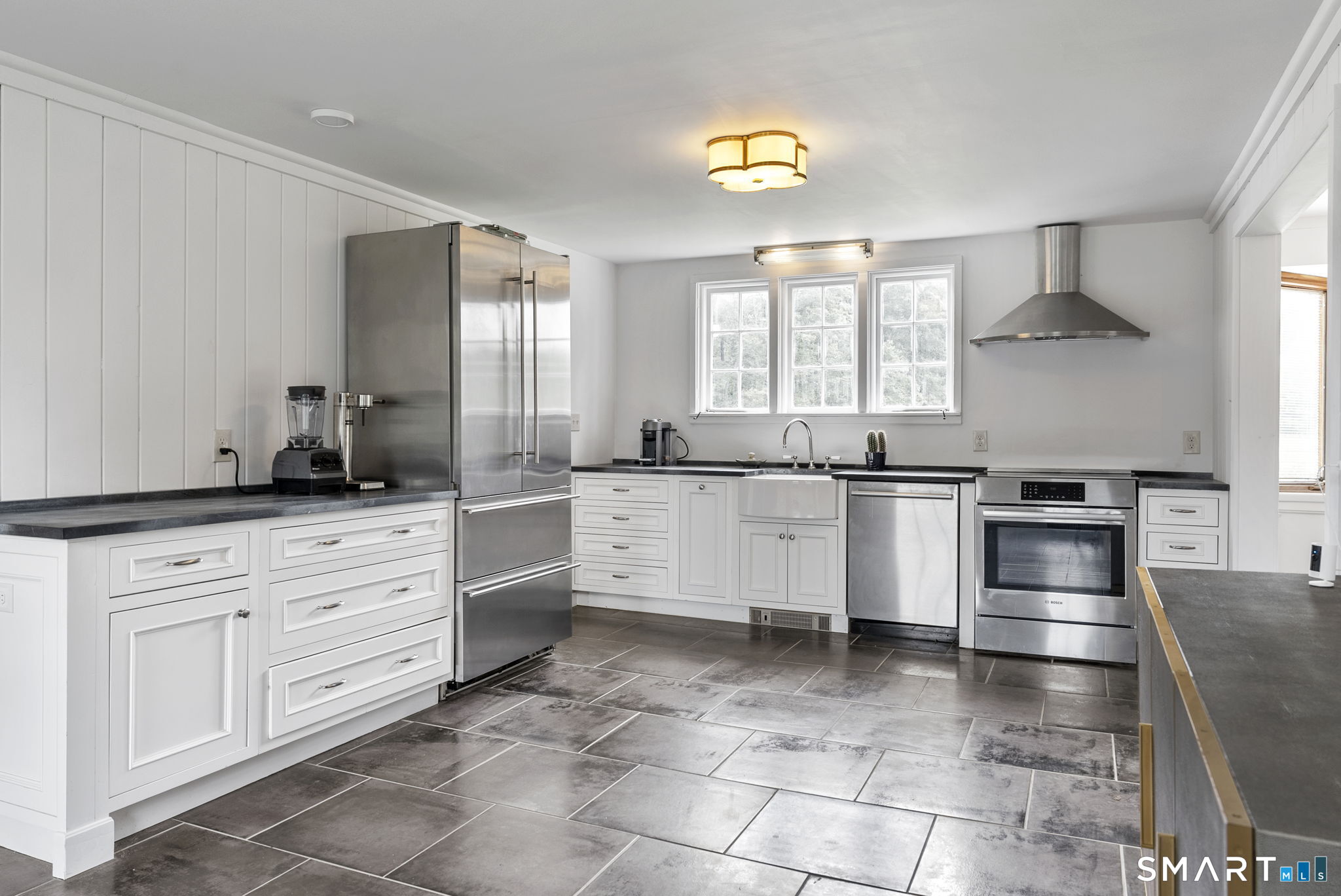 444 Cherry Brook Road Canton, CT 06019 - Photo 19 of 40