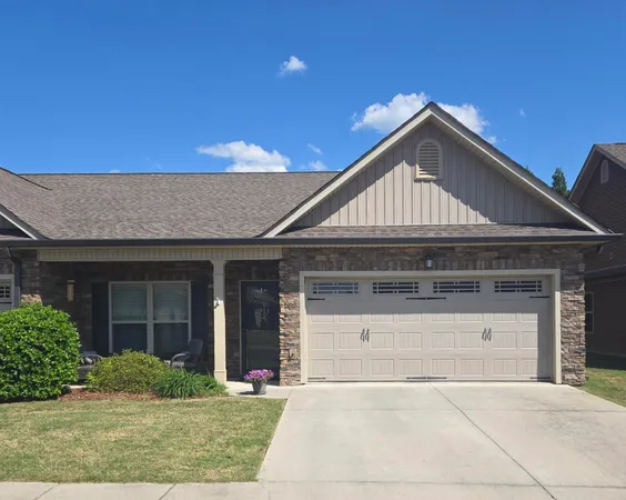 $299,000 | 6911 Village Lake Circle, East Ridge, TN 37412