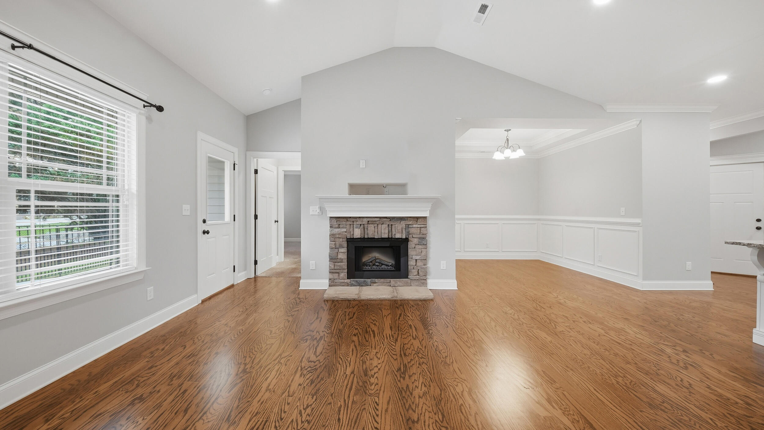 6911 Village Lake Circle East Ridge, TN 37412 - Photo 6 of 43 6_6911 village lake cir-6