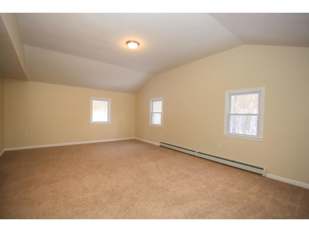 271 Colby Road Weare, NH 03281 - Photo 11 of 24