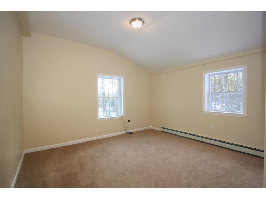 271 Colby Road Weare, NH 03281 - Photo 12 of 24