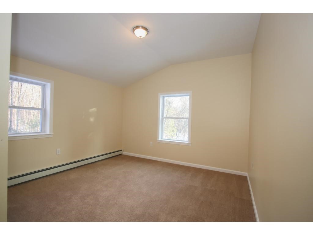271 Colby Road Weare, NH 03281 - Photo 14 of 24
