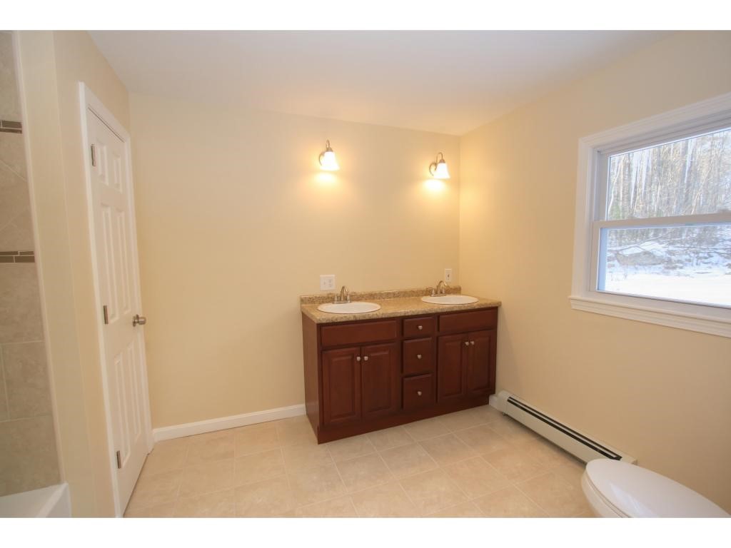 271 Colby Road Weare, NH 03281 - Photo 17 of 24