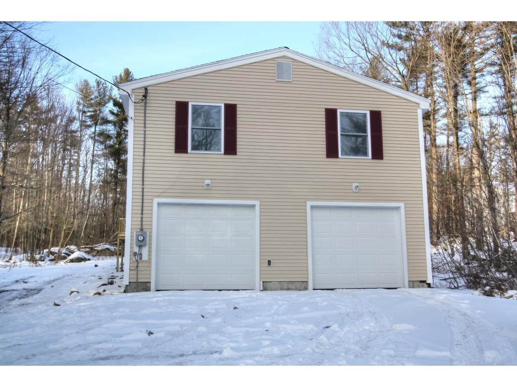 271 Colby Road Weare, NH 03281 - Photo 4 of 24