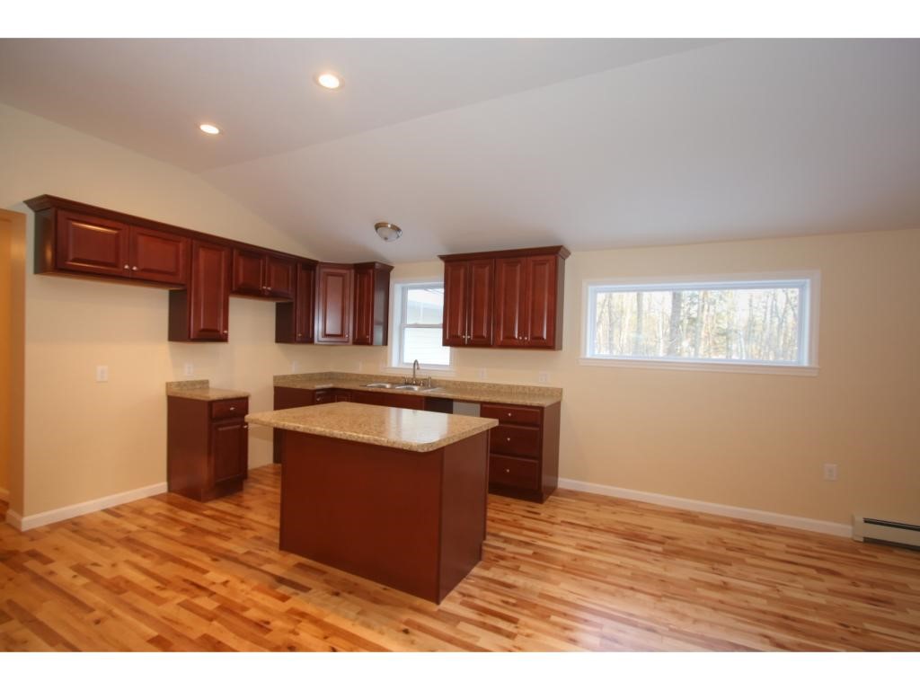 271 Colby Road Weare, NH 03281 - Photo 7 of 24