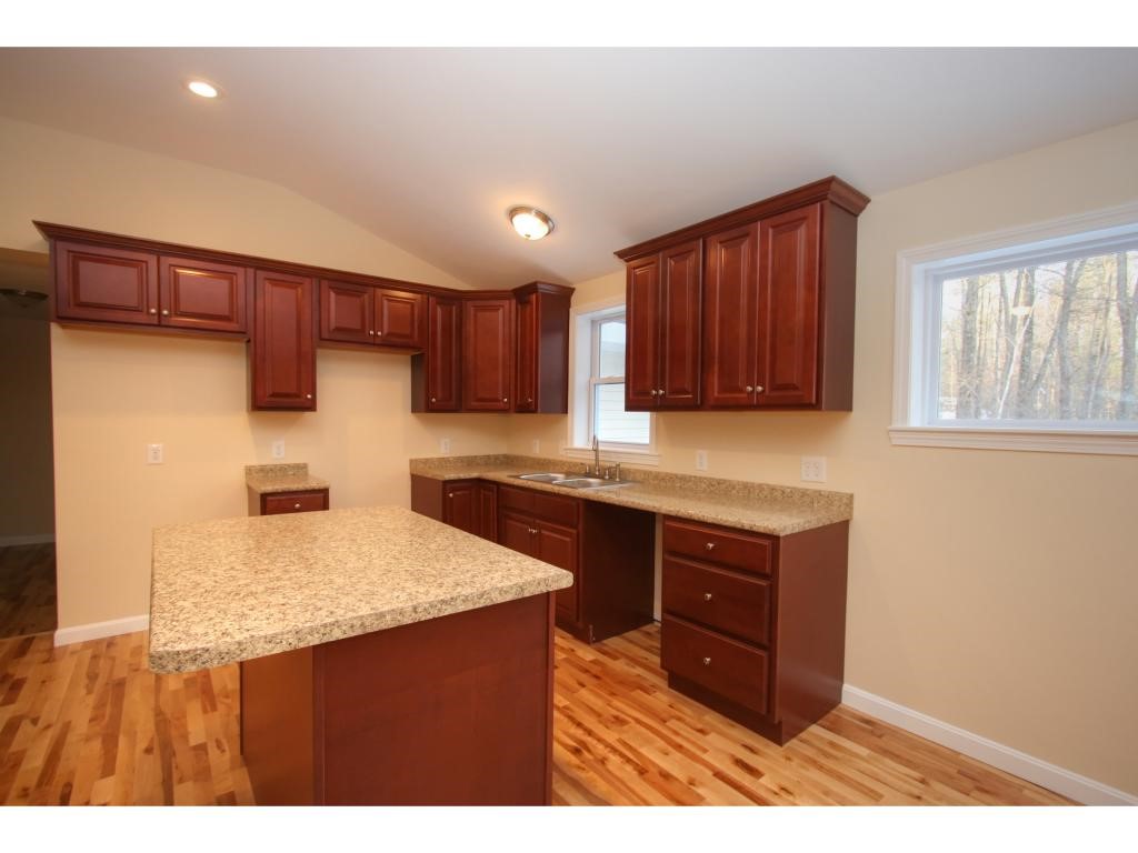 271 Colby Road Weare, NH 03281 - Photo 8 of 24