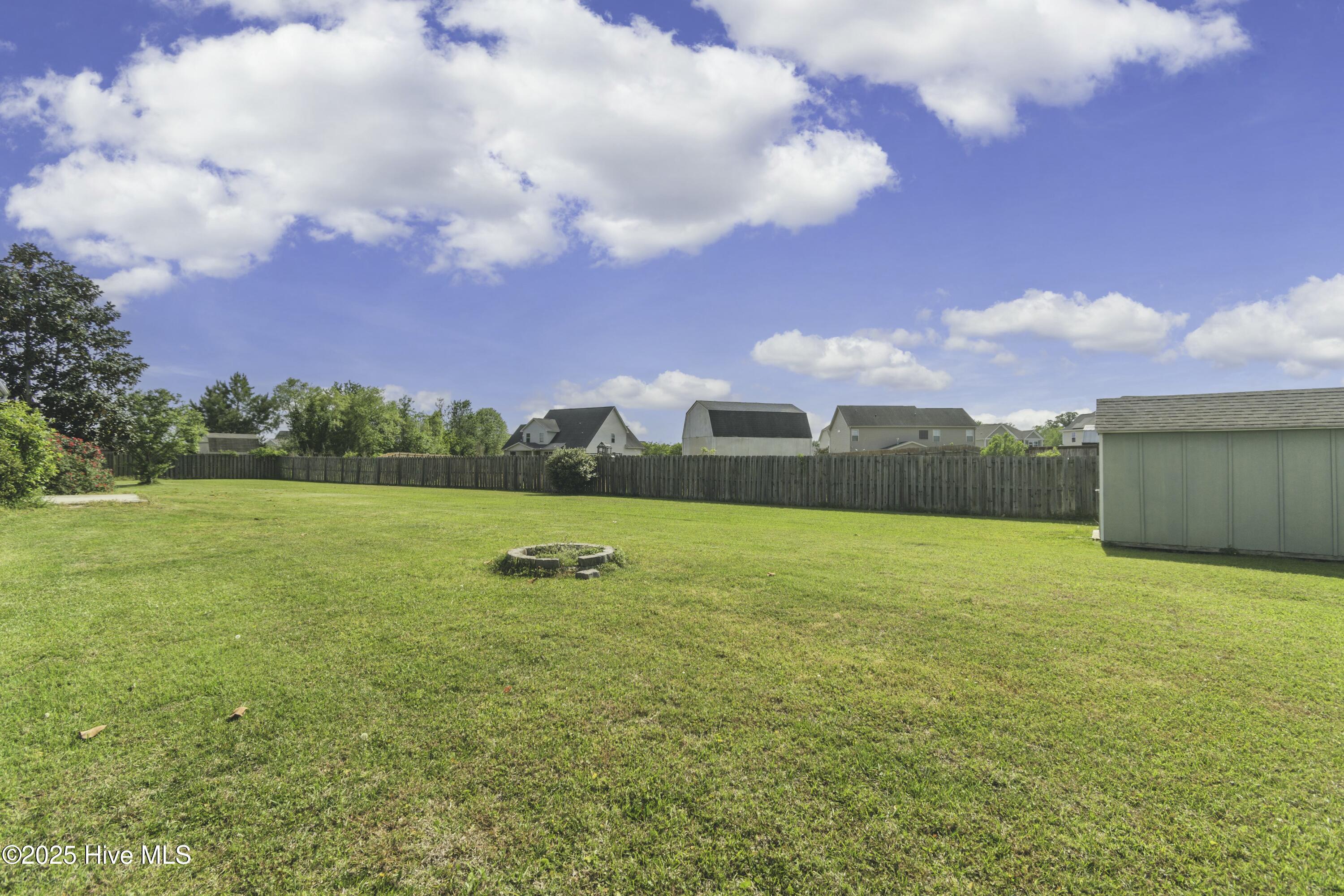 160 River Winding Road Jacksonville, NC 28540 - Photo 34 of 34 tempImages8rY9z