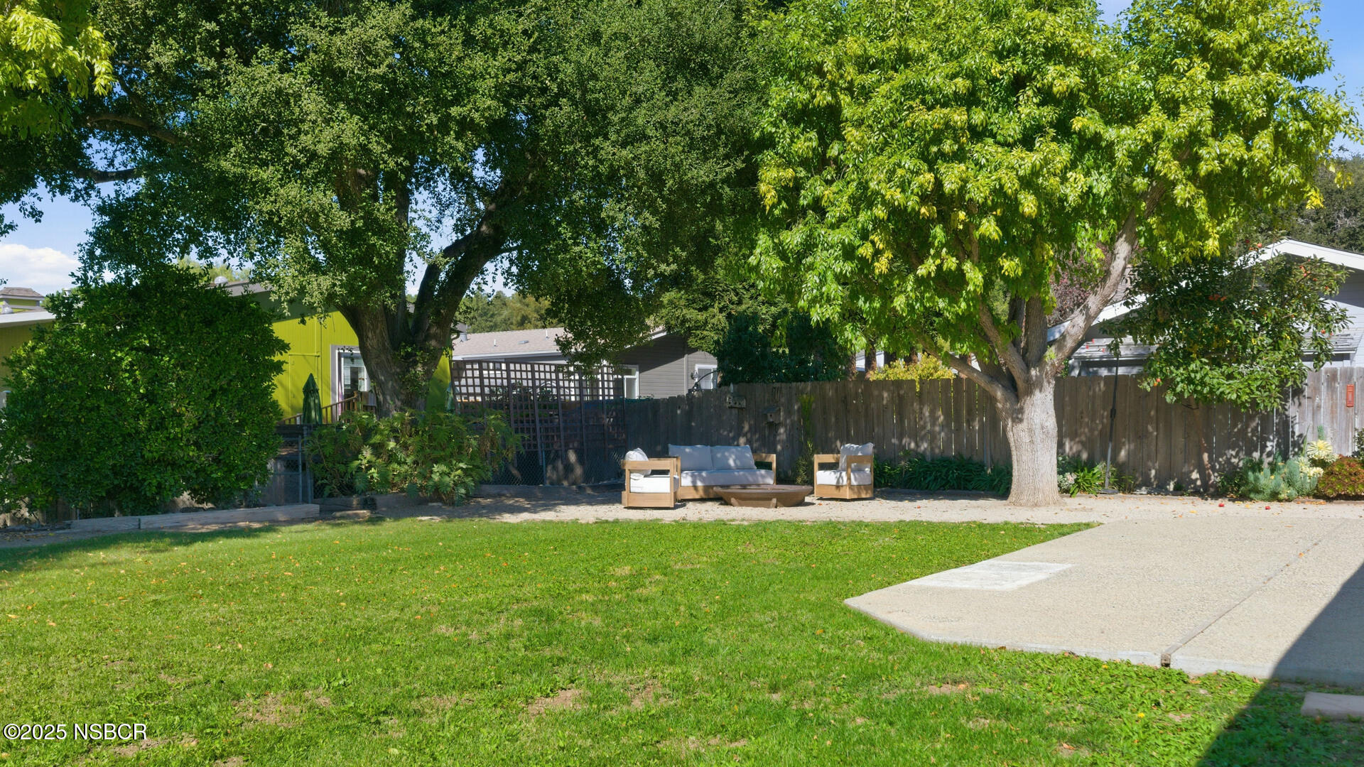 67 Pepperwood Way Solvang, CA 93463 - Photo 16 of 25 67-pepperwood-way-solvang-ca-34