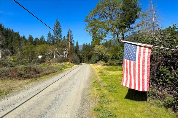 $70,000 | 1271 Lake, Junction City, CA 96048