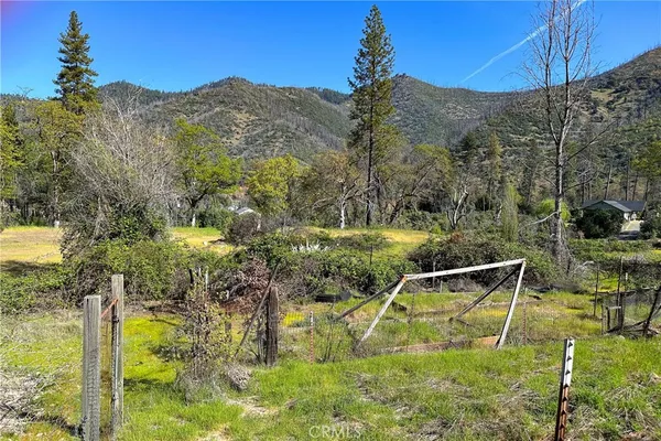 $70,000 | 1271 Lake, Junction City, CA 96048