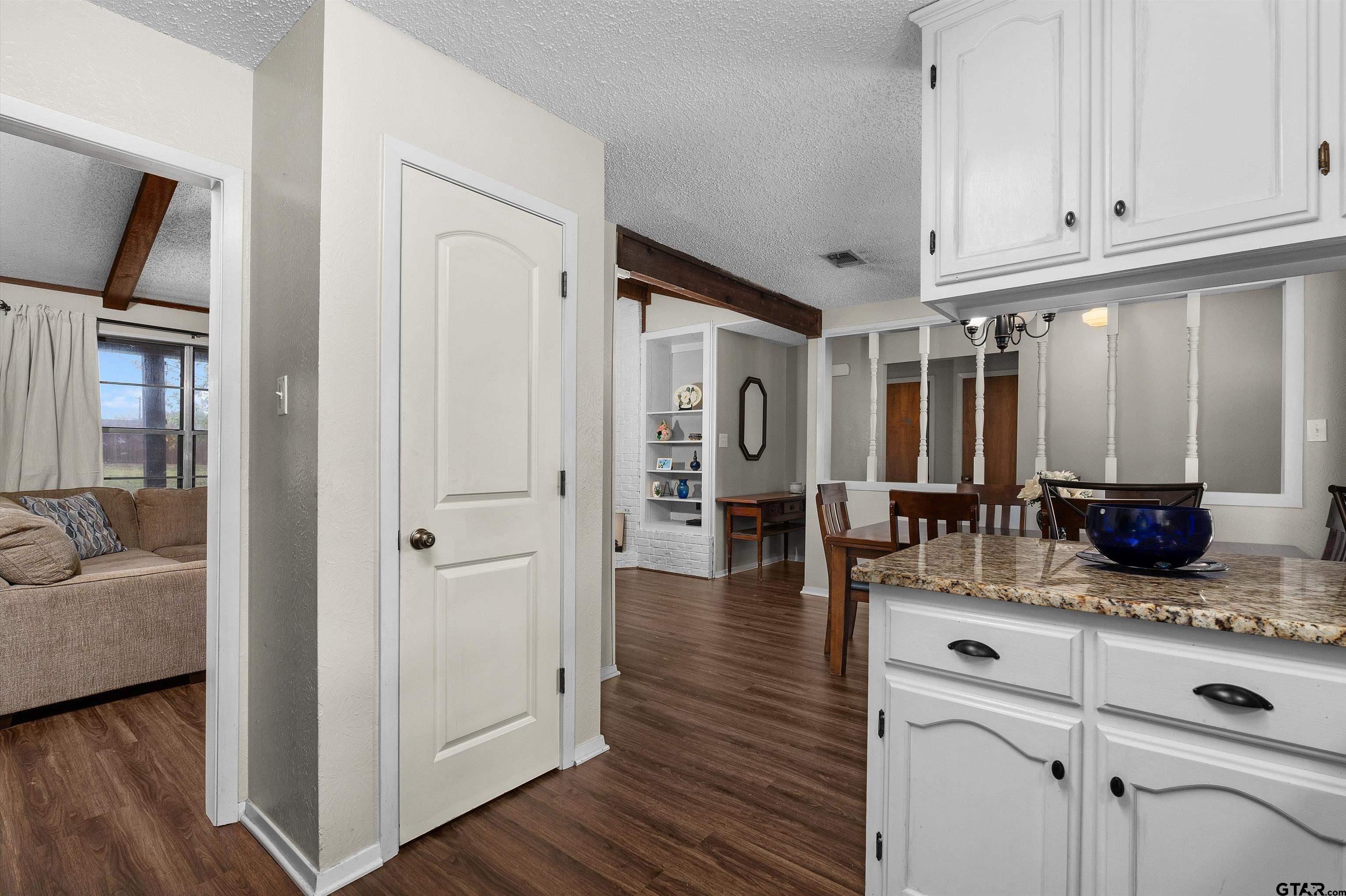 103 Quail Run Longview, TX 75603 - Photo 12 of 22