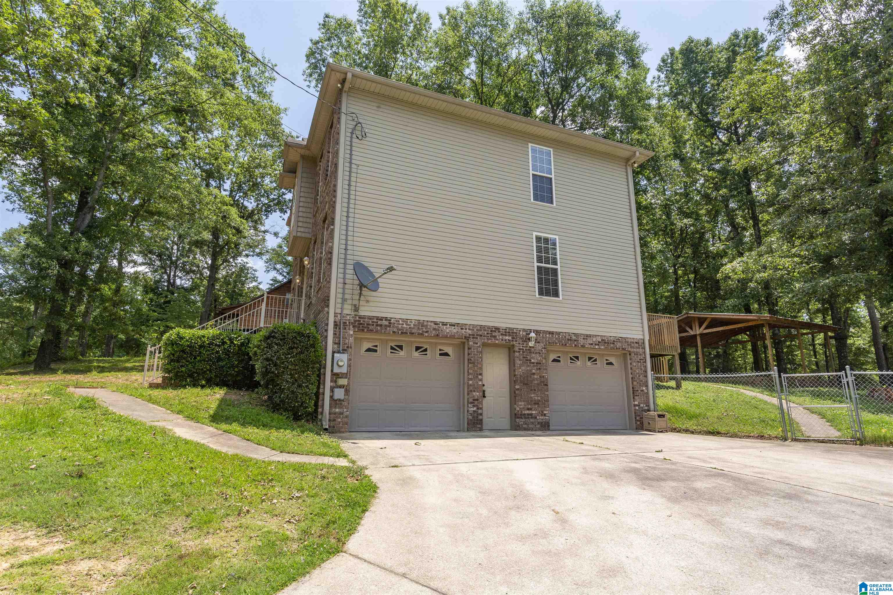 7050 Harpers Dairy Loop Bessemer, AL 35022 - Photo 4 of 73