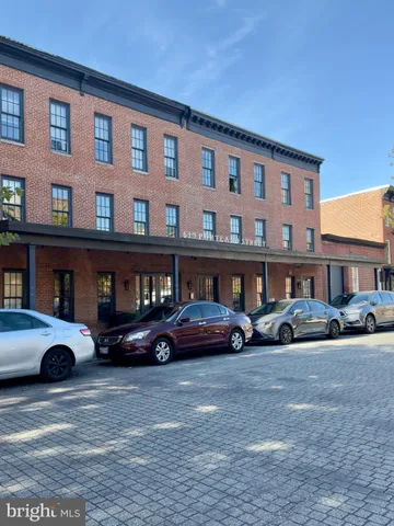 $1,199 | 613 Portland Street, Unit 11, Baltimore, MD 21230