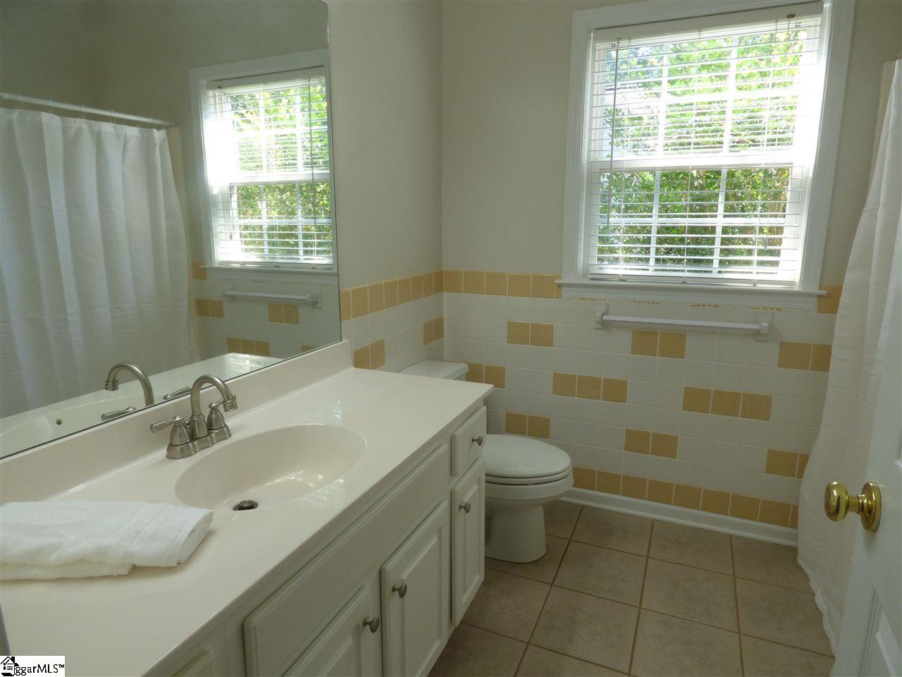 435 Roberts Road Taylors, SC 29687 - Photo 14 of 31 Gallery Image 14