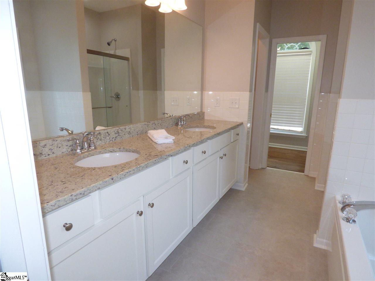 435 Roberts Road Taylors, SC 29687 - Photo 10 of 31 Gallery Image 10
