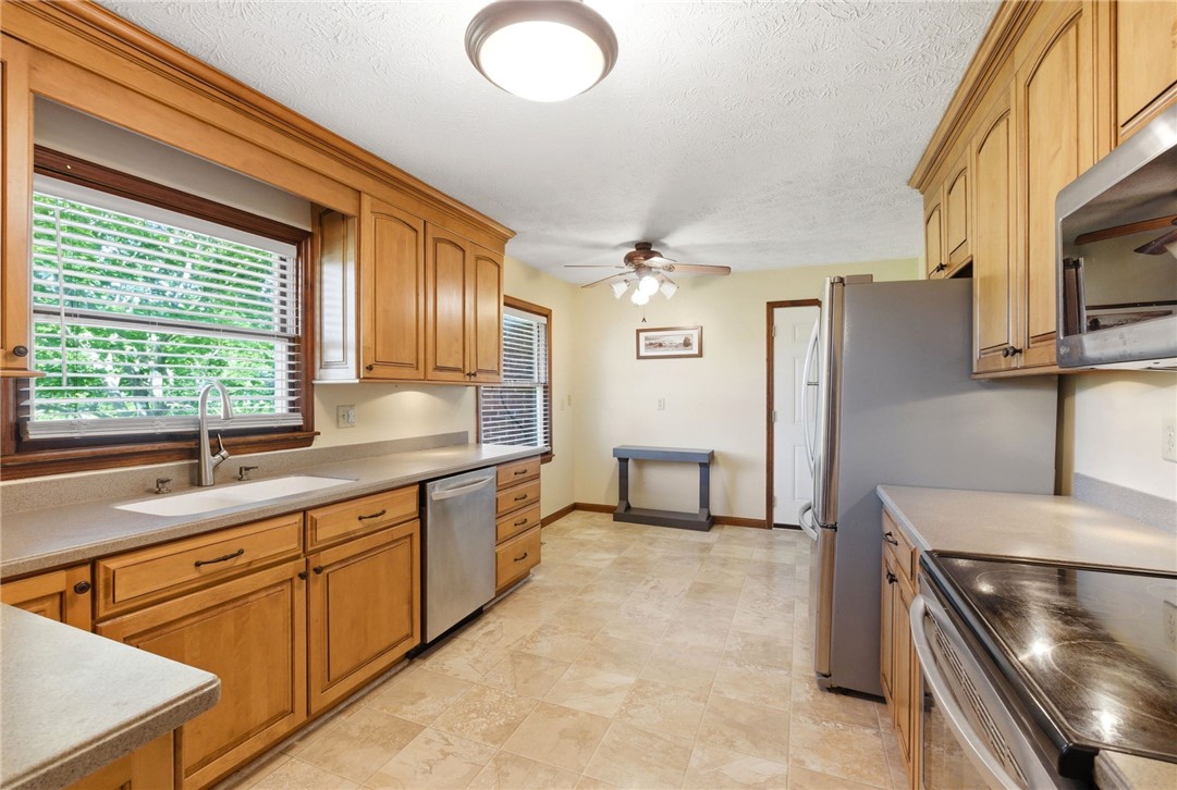 2395 Clark Run Road Xenia, OH 45385 - Photo 16 of 74