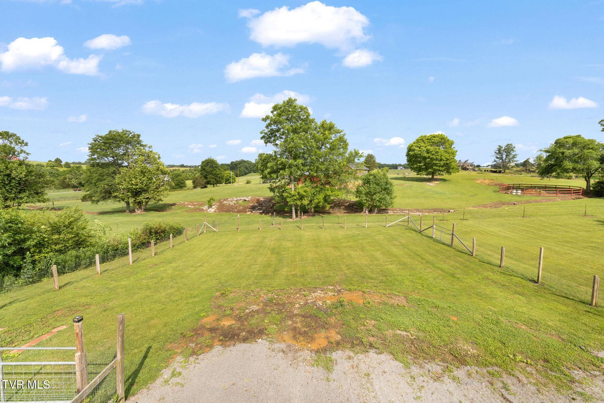 245 Willow Ridge Drive Chuckey, TN 37641 - Photo 10 of 65 IMG_8099