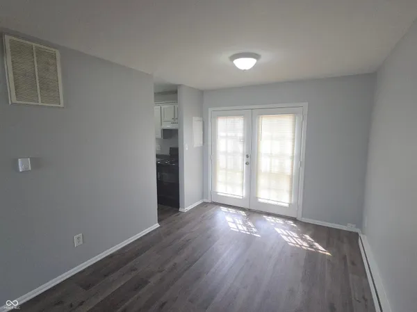 $1,350 | 3338 Tara Lane, Indianapolis, IN 46224