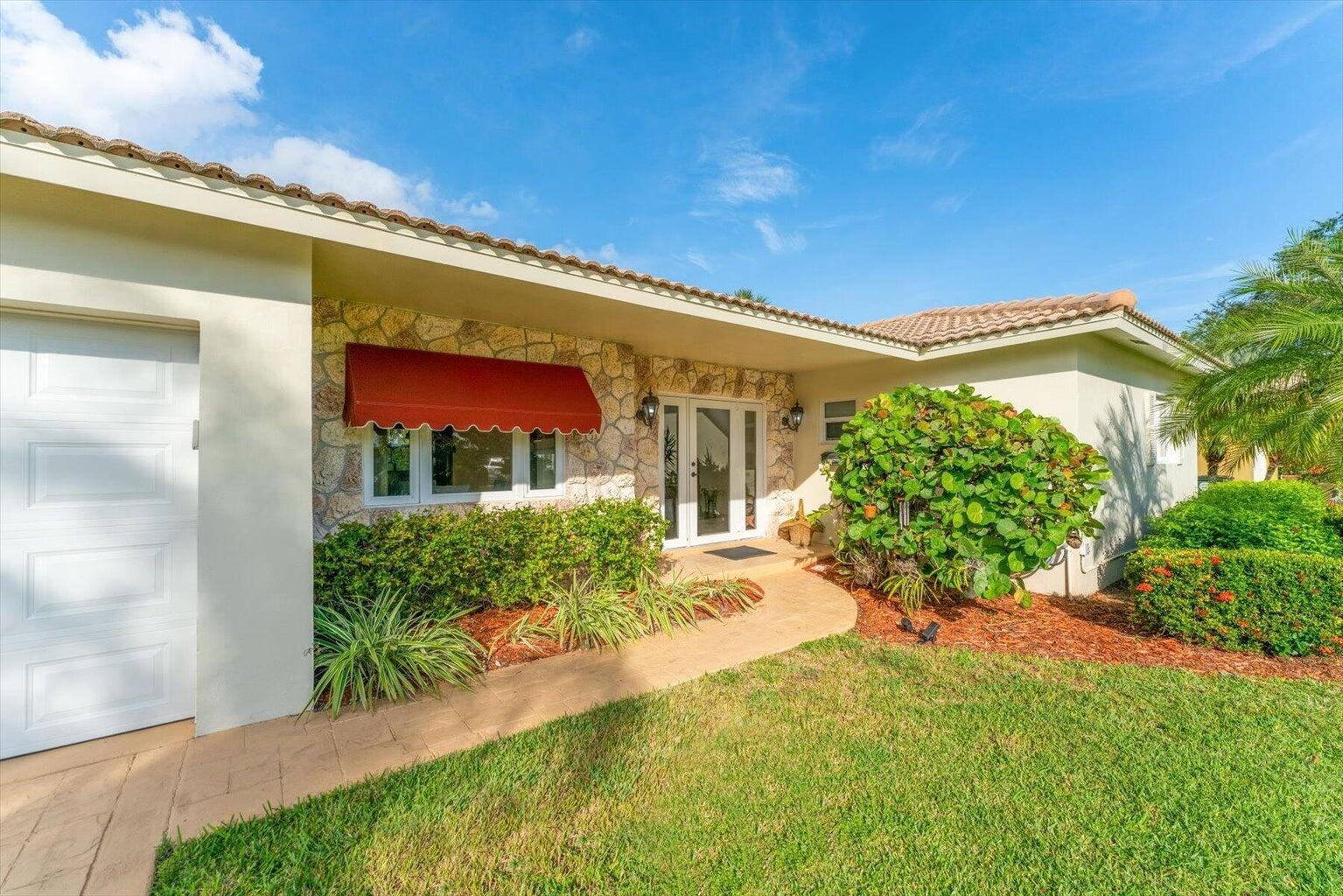 829 Northwest 7th Street Boca Raton, FL 33486 - Photo 2 of 25 Ext 2