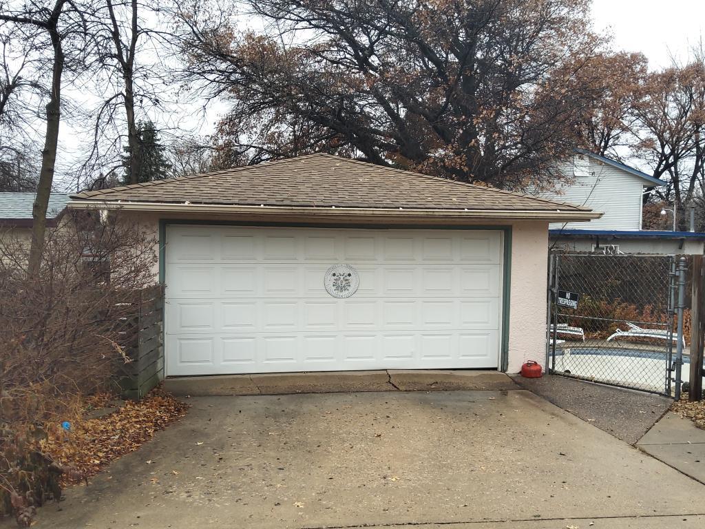 6898 Channel Road Northeast Fridley, MN 55432 - Photo 3 of 18