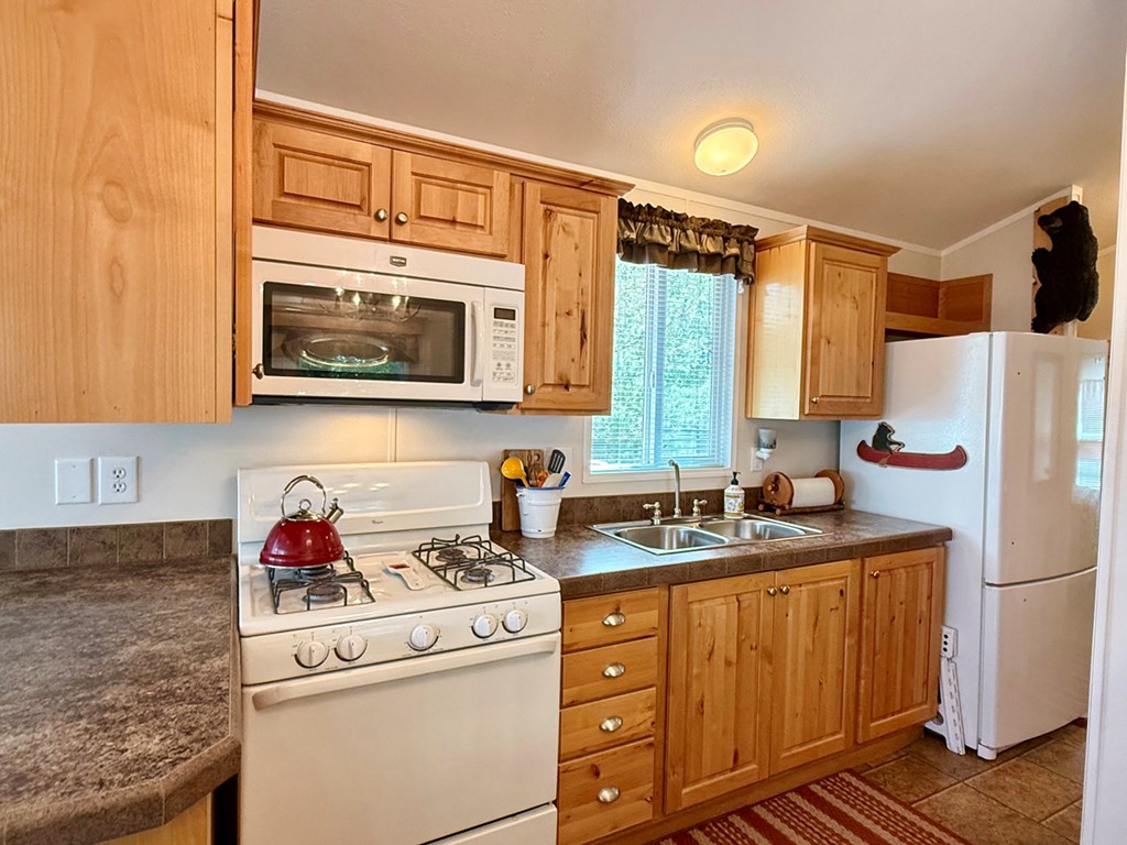 4 P Street Cascade, ID 83611 - Photo 10 of 29