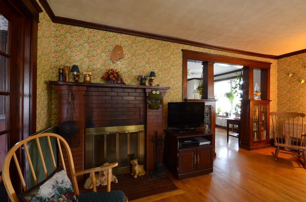 29 Lee Road Lincoln, ME 04457 - Photo 8 of 17 Living Room