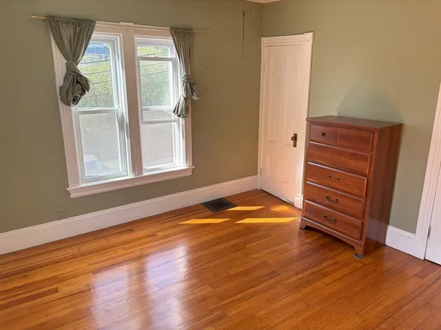 $1,000 | 21 Conway Street, Unit 2, Boston, MA 02131